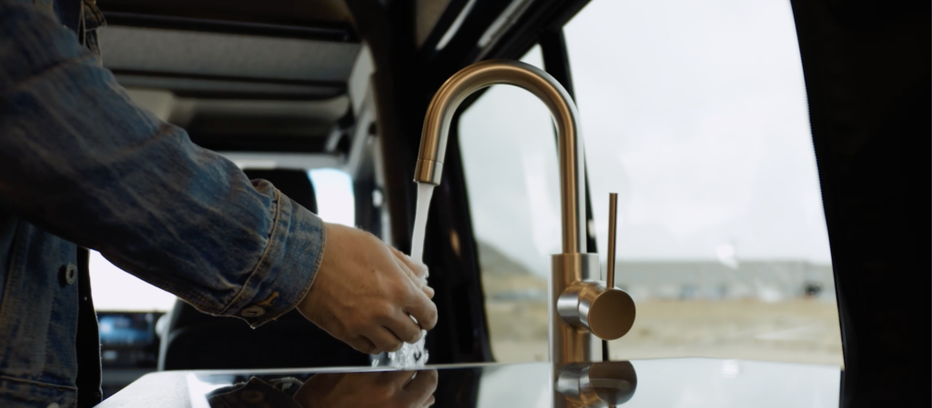 TOURIG-camper-van-aqua-hot-how-to